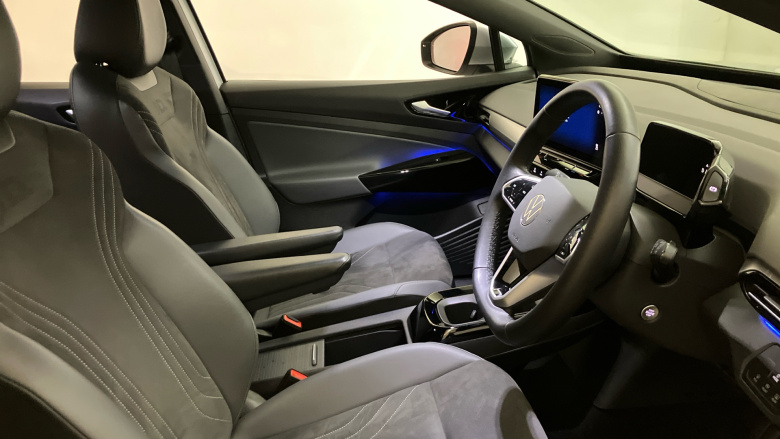 Volkswagen ID.4 109kW Life Pure 52kWh 5dr Auto Electric Estate